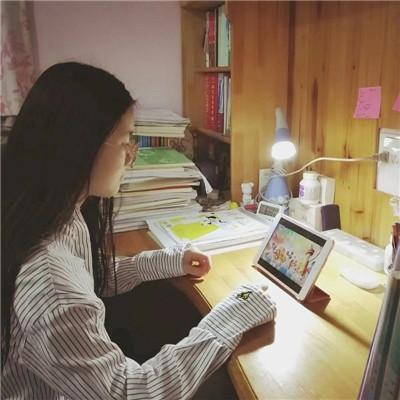 奚若韩.jpg