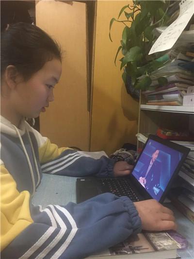 朱奕晨.jpg 朱奕晨.jpg