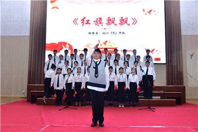 初二4班 (2).jpg