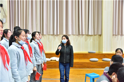 初二年级 (1).jpg
