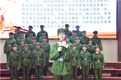 初二3班 (1).jpg