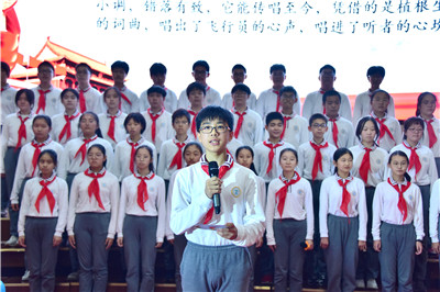 初二2班 (1).jpg