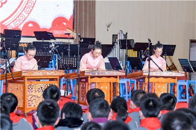 4、扬琴齐奏.jpg