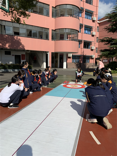冰壶 (3).jpg 冰壶 (3).jpg