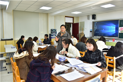 施玉芳报告:规范优化课堂教学设计 (1).jpg