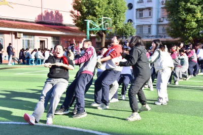 拔河比赛-学生 (14).JPG