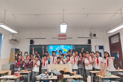 初一一班 (1).jpg